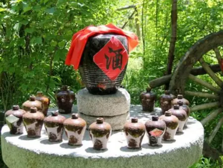俗语“菜不摆三，筷不成单，浅茶满酒”，何意？别怪古人没提醒你插图8